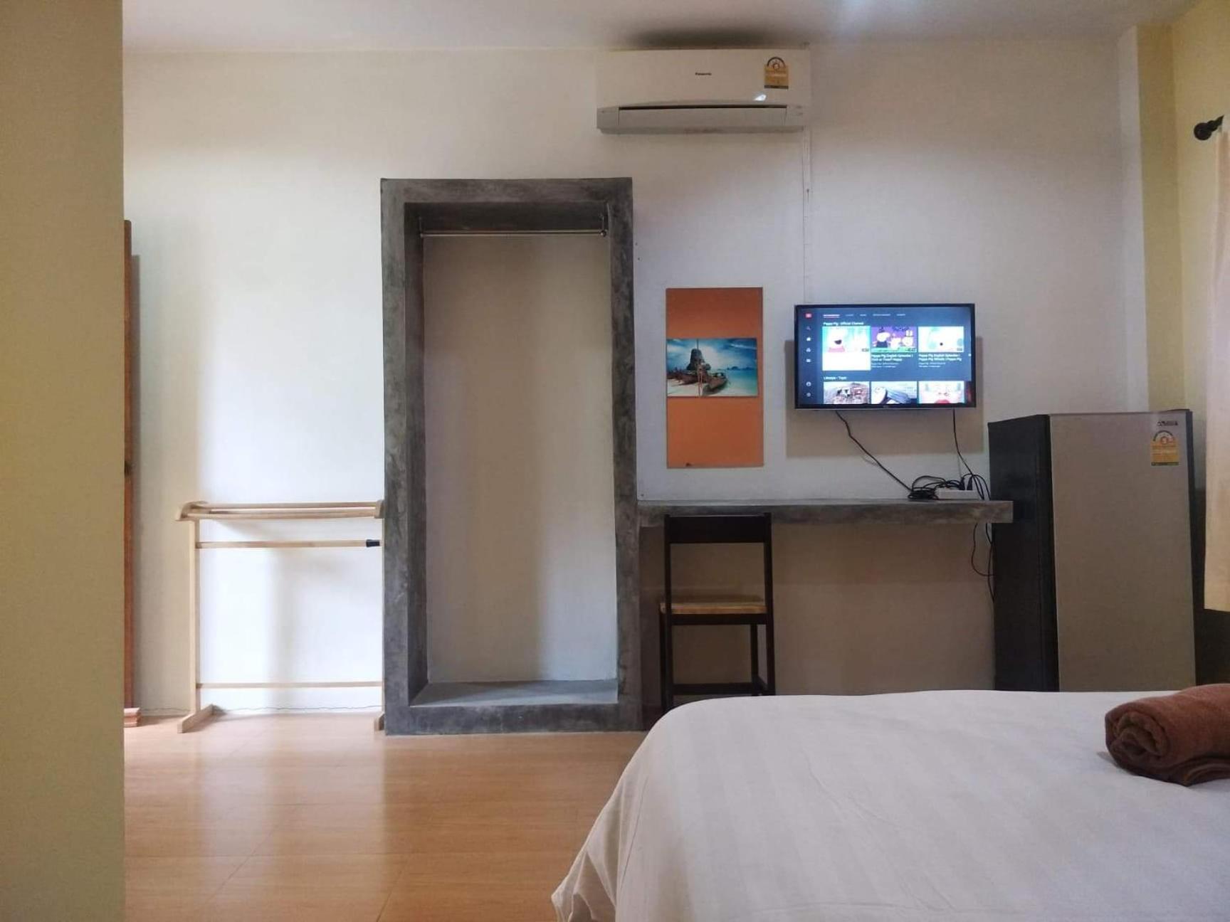 พรุกรม ลันตา เกสเฮ้าส์ Apartment เกาะลันตา ห้อง รูปภาพ