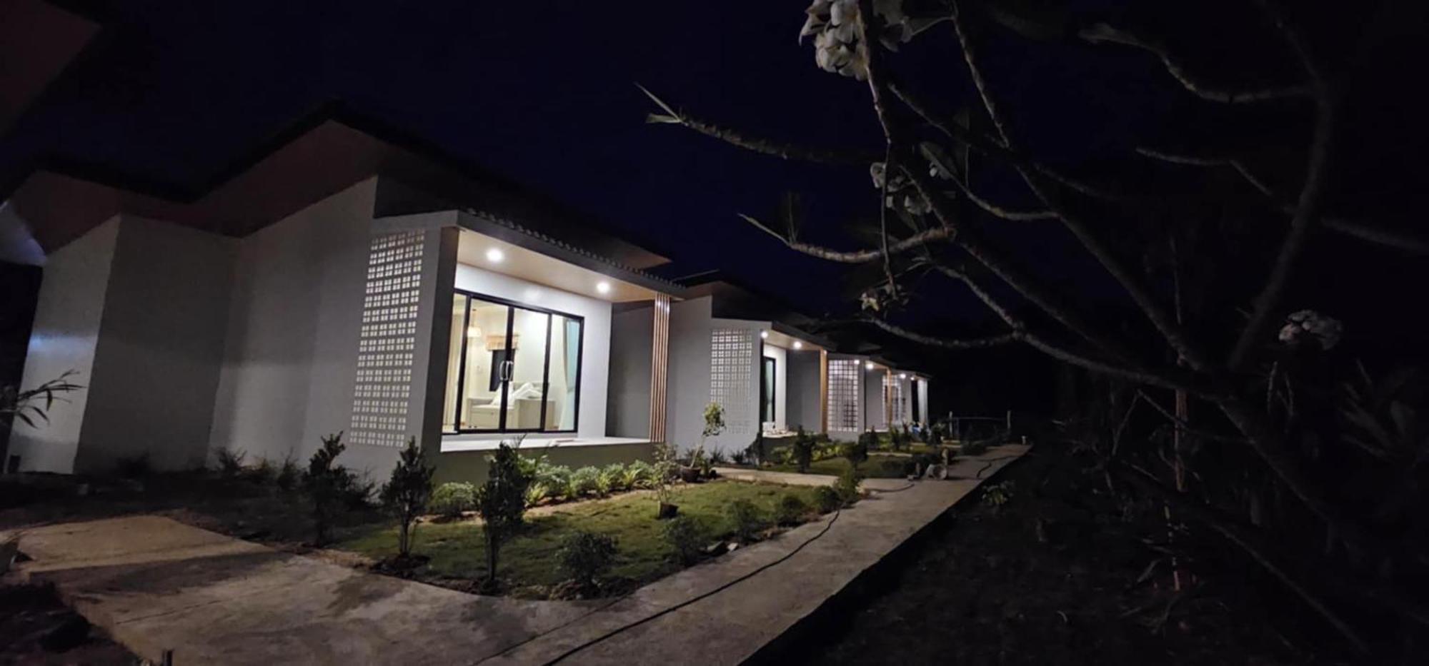 พรุกรม ลันตา เกสเฮ้าส์ Apartment เกาะลันตา ภายนอก รูปภาพ